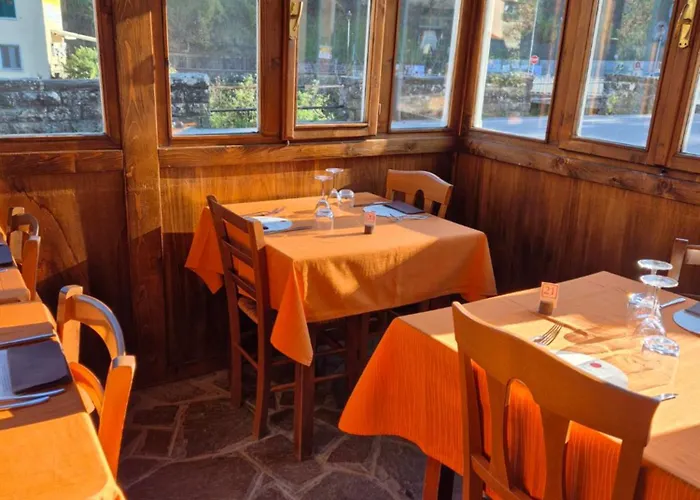 Rocchetta-premilcuore Hotel 2*